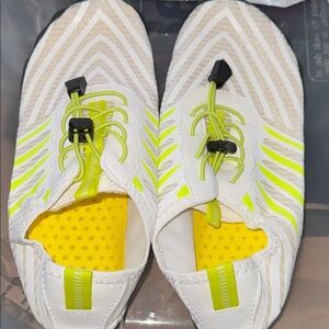 White and Yellow Water Shoes NEW toggle closure